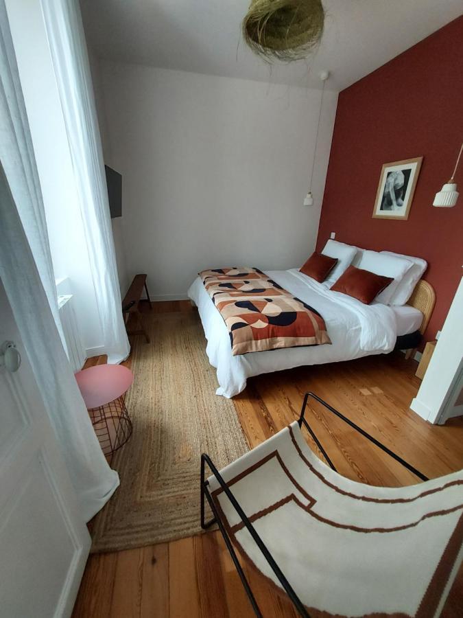 Maison Triton Et Porcelaine Saint-Coulomb Eksteriør bilde